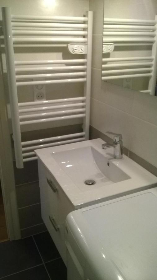 Studio Au Calme, Parking, Proche Thermes 엑스레뱅 외부 사진